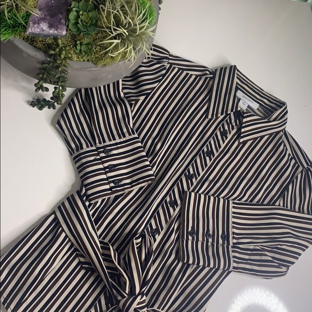 Dress Barn Striped Button Down Belted Blouse Sz Small women’s